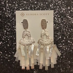 Kendra Scott Kitty Earrings